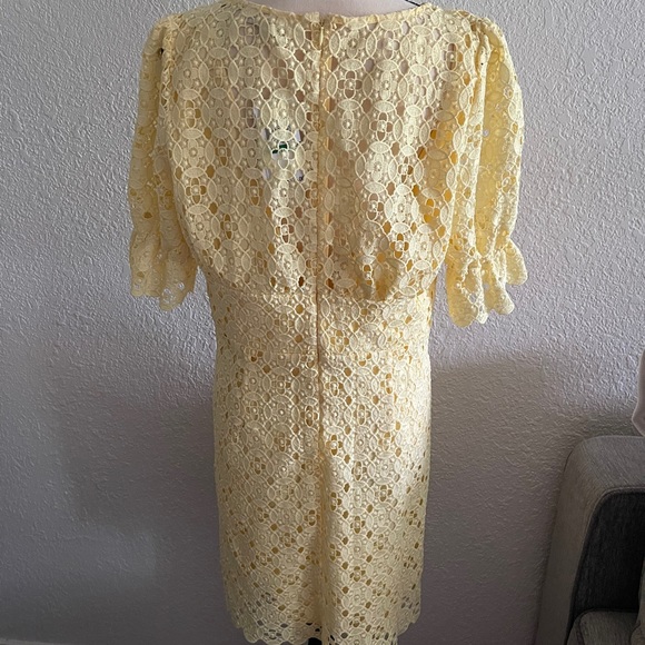 Michael Kors Floral Medallion Lace Dress - Picture 6 of 7